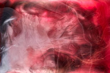 Siyah ve kırmızı mürekkep arka plan, renkli sis, soyut girdap okyanusu, akrilik boya pigmenti su altında, beyaz duman