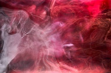 Siyah ve kırmızı mürekkep arka plan, renkli sis, soyut girdap okyanusu, akrilik boya pigmenti su altında, beyaz duman