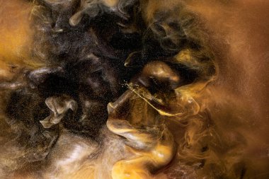 Sıvı akışkan sanat özgeçmişi. Sarı dans eden akrilik su altında boya, uzay dumanı okyanusu