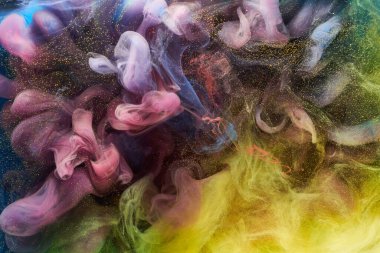 Sıvı akışkan sanat özgeçmişi. Su altında dans eden akrilik boya karışımı.