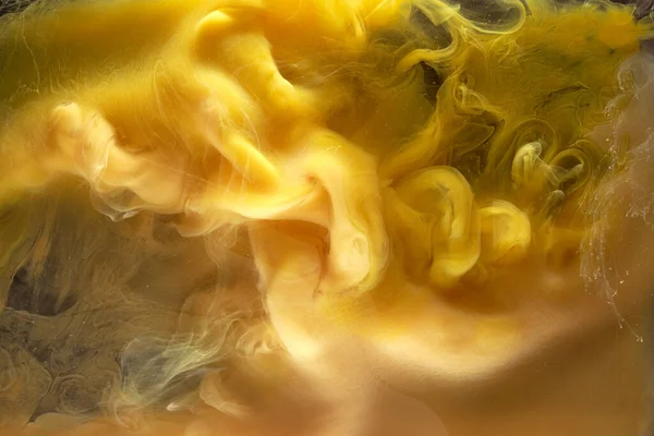 Płyn Płynny Sztuka Abstrakcyjne Tło Żółty Taniec Farby Akrylowe Pod — Zdjęcie stockowe