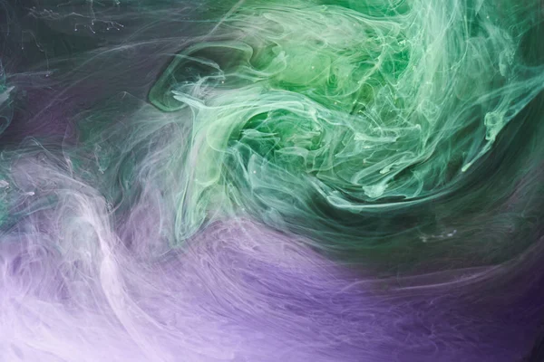 Zelený Purpurový Kouř Abstraktní Pozadí Akrylové Barvy Pod Vodou Exploze — Stock fotografie
