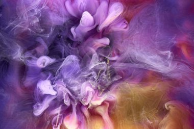 Çok renkli sarı leylak dumanı soyut arka plan, su altında akrilik boya patlaması