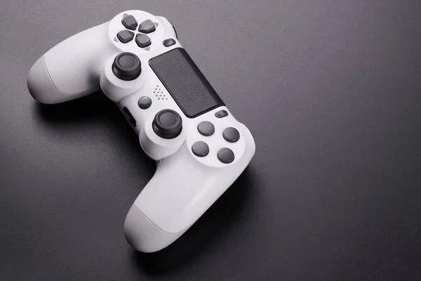 Witte Videogame Controller Joystick Voor Spelcomputer Geïsoleerd Zwarte Achtergrond Gamer — Stockfoto