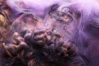 Leylak ışıltısı soyut arka plan, lüks altın dumanı, su altında akrilik boya patlaması, kozmik girdap mürekkebi