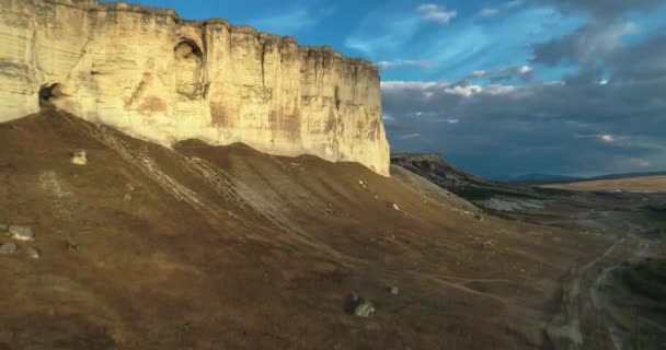 Kaya White Rock Crimean Peninsula Aerial View Mountain Range White — Stock Video