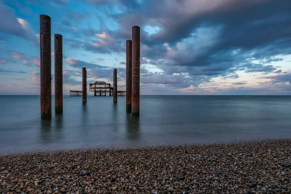Derelict Pier Saat Matahari Terbit Brighton Stok Foto