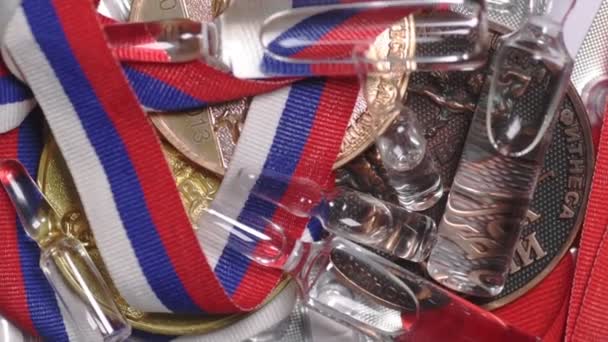 Doping Deportes Esteroides Ampollas Tabletas Medallas Campeones Concepto Deporte Salud — Vídeo de stock