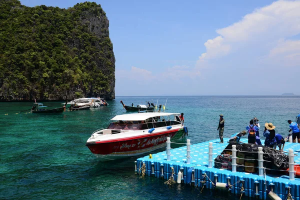 Krabi Tailandia Marzo 2022 Nuevo Embarcadero Loh Samah Bay Lado —  Fotos de Stock