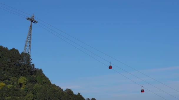 Timelapse Cable Cars Moving Cables Side Mountian — Stock Video