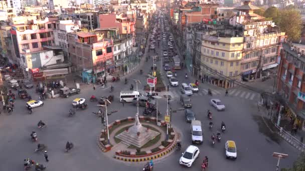 Diciembre 2021 Katmandú Nepal Tráfico Hora Punta Las Carreteras Ciudad — Vídeo de stock