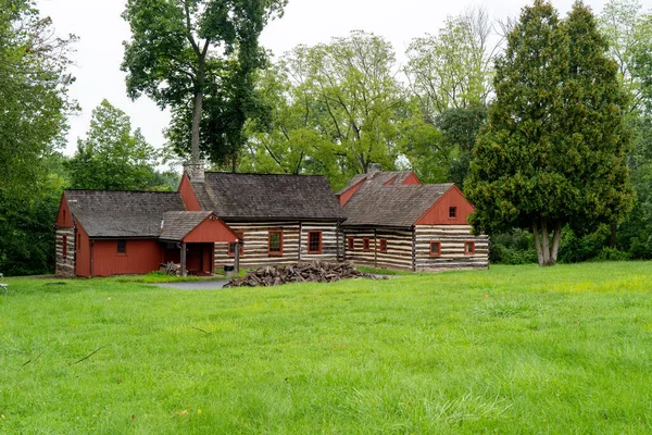 Birdsboro Pennsylvania Augustus 2021 Een Historische Blokhut Het Bos Aan — Stockfoto