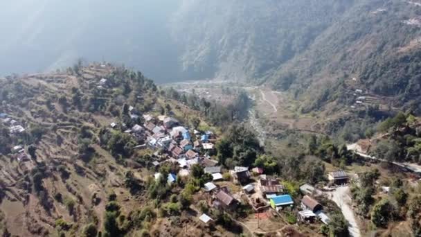 Landsby Højderyggen Bakke Barske Foden Himalaya Bjergene Nepal – Stock-video