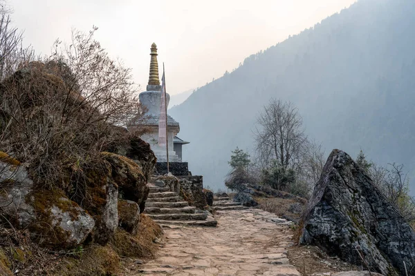 Stupa Bouddhiste Long Une Piste Sur Chemin Camp Base Everest — Photo