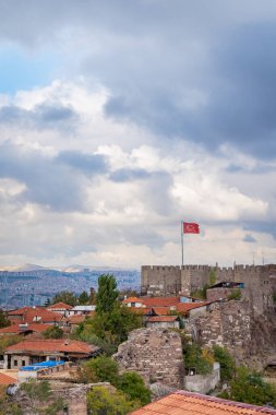 Ankara kalesi, Türkiye 'nin başkenti Ankara' daki eski kent ve şato manzarası.