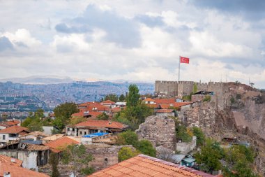 Ankara kalesi, Türkiye 'nin başkenti Ankara' daki eski kent ve şato manzarası.