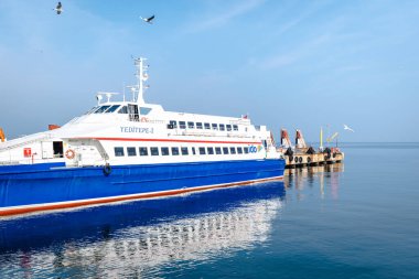 Bursa, Türkiye - Ekim 2021: Bursa, Türkiye 'deki IDO feribotu. IDO feribotu İstanbul ile Bursa arasında bulunan bir yolcu feribotudur.