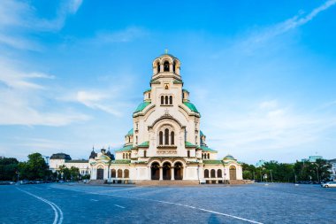Bulgaristan 'ın Sofya kentindeki Alexander Nevsky Katedrali. Ortodoks kilisesi Bulgaristan 'ın Sofya kentinin en ünlü simgesi.