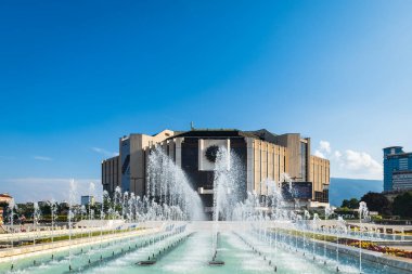 Sofya, Bulgaristan - Temmuz 2022: Bulgaristan 'ın Sofya kentindeki Ulusal Kültür Sarayı.