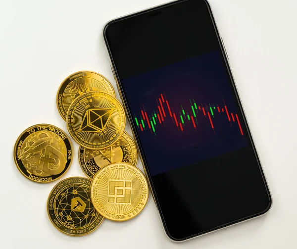 Red Graph Cryptocurrency Mobile Phone Application Golden Coin Isolated White — Stockfoto