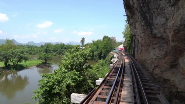 Penhasco Morte Ponte Ferroviária Kanchanaburi Tailândia — Vídeo de Stock