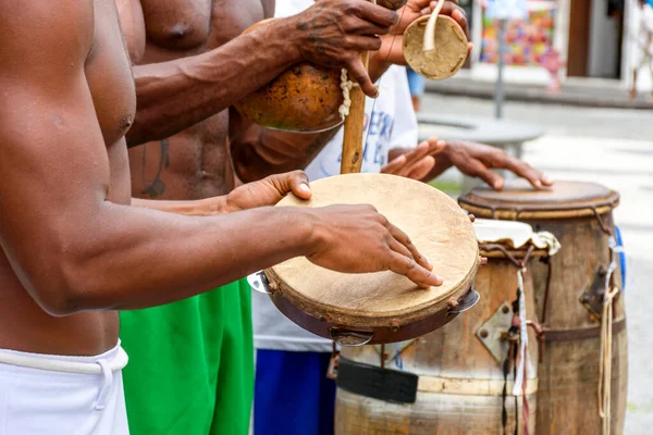 Hudebníci Hrající Typické Nástroje Afrického Původu Používané Capoeiře Dalších Brazilských — Stock fotografie