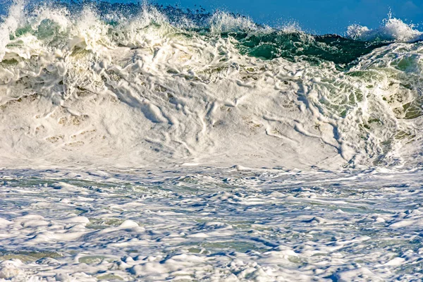 Strong Wave Sea Foam Ipanema Beach Rio Janeiro Sunny Day — Zdjęcie stockowe