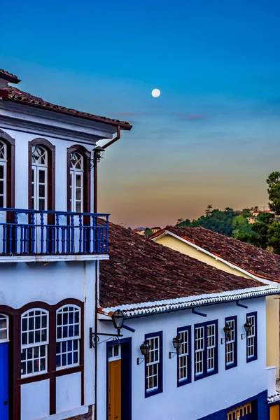 Atardecer Histórica Ciudad Ouro Preto Estado Minas Gerais Con Luna —  Fotos de Stock