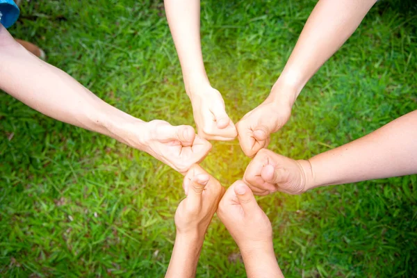 Solidarität Eint Menschen Und Gemeinschaftsarbeit Ein Team Von Geisteshänden Arbeitet Stockbild