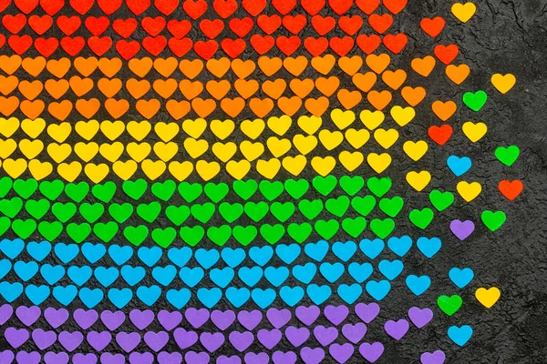 색색 하트로 만들어 진 LGBT 지역의 무지개 깃발 — 스톡 사진