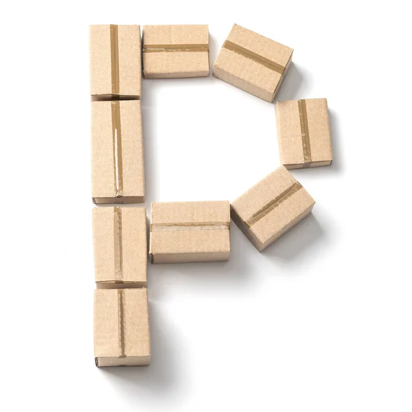 흰색 배경에 따로 떼어 놓은 배달용 판지 상자에 들어 있는 P. Alphabet — 스톡 사진