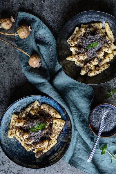 Суланс Картофельные Пельмени Маком Вкусный Традиционный Словацкий Десерт — стоковое фото