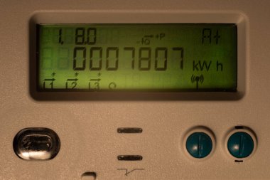 Kiliwatthours, Danimarka, Ocak 18, 2022 enerji kullanımı, ölçüm dijital metre
