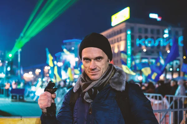 키예프의 바리케이드에 우크라이나 반정부 — 스톡 사진