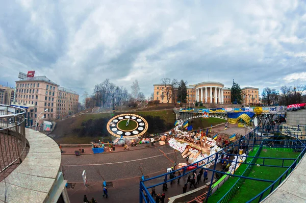 Kiev Ucrânia Dezembro 2013 Barricadas Nas Ruas Kiev — Fotografia de Stock