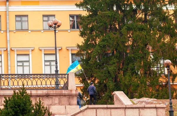 우크라이나 키예프 2013 키예프에서 우크라이나 국기를 — 스톡 사진