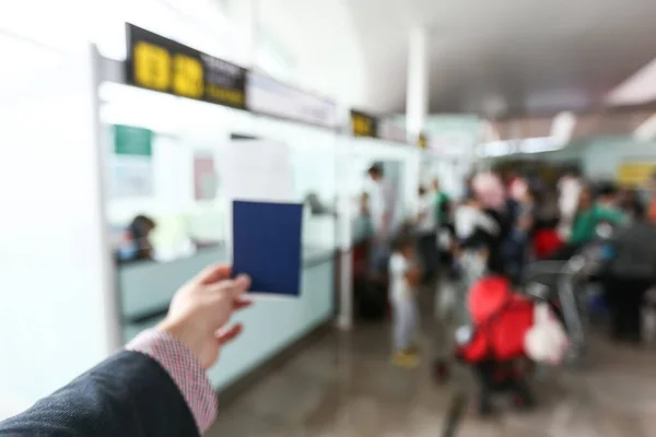 Kép Elmosódott Háttér Elvont Illusztrálja Cikket Emberek Nemzetközi Repülőtéren — Stock Fotó