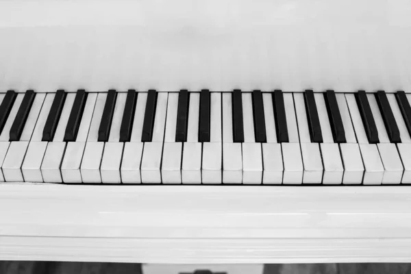 Gros Plan Sur Clavier Piano Vue Frontale Étroite — Photo