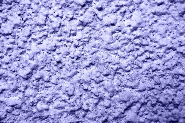 Niebiesko-fioletowe tło sztukaterii ścian. Dekoracyjna farba ścienna — Zdjęcie stockowe