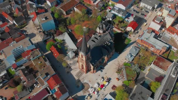 Piękny Widok Góry Rano Centralnej Części Viernheim Stara Katolicka Katedra — Wideo stockowe