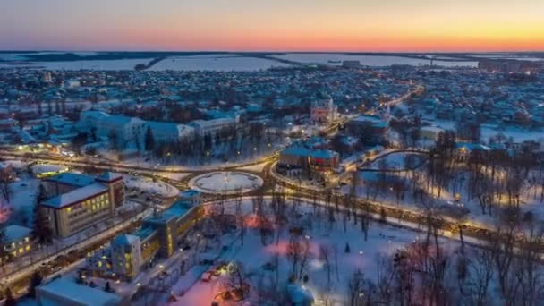Schöner Winterflug Über Der Stadt Nacht Abend Stadtbild Von Oben — Stockvideo
