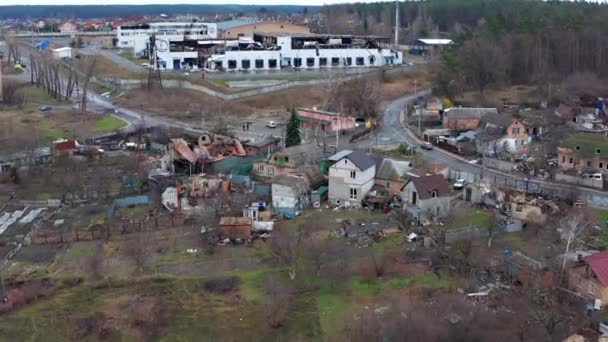 Αεροφωτογραφία Του Δρόμου Αεροφωτογραφία Των Κατεστραμμένων Και Καμένων Σπιτιών Σπίτια — Αρχείο Βίντεο