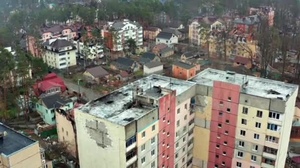 Luftaufnahme Der Zerstörten Und Niedergebrannten Häuser Häuser Wurden Durch Raketen — Stockvideo