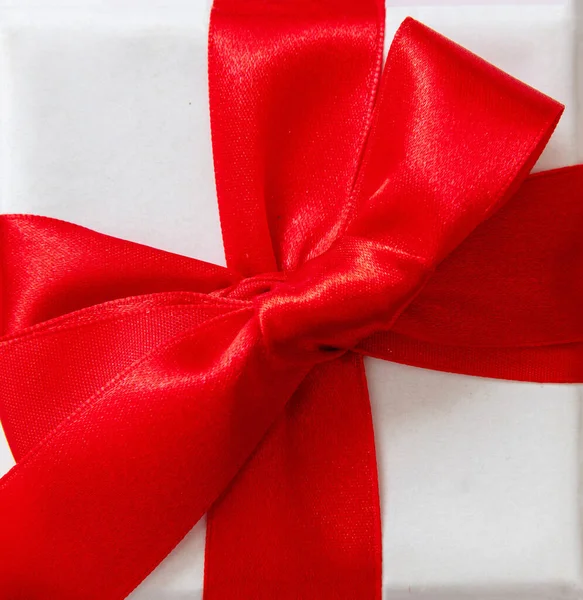 Gift Red Ribbon Bow Isolated White Background Christmas Valentine Present — Stock Photo, Image