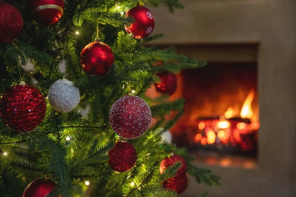 Natal Aconchegante Lareira Ardente Quente Fundo Casa Férias Inverno Decoração — Fotografia de Stock