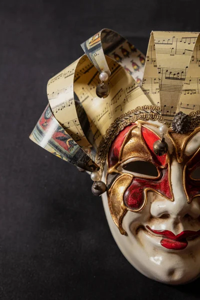 Carnaval Venetiaanse Harlekijn Masker Zwarte Achtergrond Italiaanse Commedia Dell Arte — Stockfoto