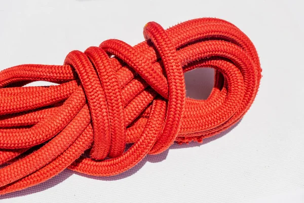 Мотузка Палубі Червоний Колір Мотузки Вітрильному Човні Вигляд Корабель Плавання — стокове фото