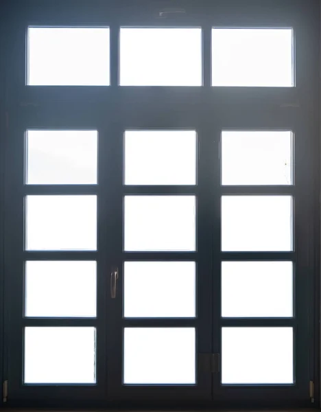Okno Drewniane Tło Ramki Retro Zamknięte Okno Rozmytą Szybą Ścianie — Zdjęcie stockowe
