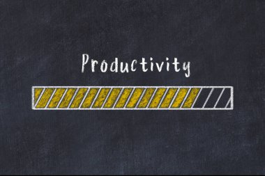 Lojistik yüksek KPI konsepti. Tebeşir ilerleme çubuğu ve yazma verimliliği.