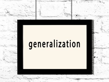 Beyaz tuğla duvarda asılı siyah ahşap çerçeve ve yazıt genellemesi 